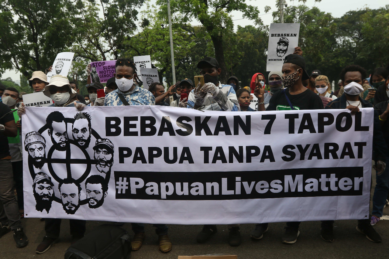 กลุ่มผู้ประท้วงในอินโดนีเซียเรียกร้องทางการปล่อยตัว 7 นักเคลื่อนไหวชาวปาปัว